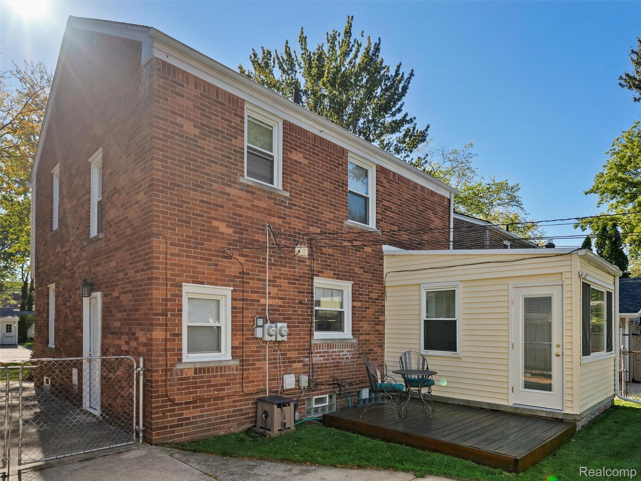 1730 Bournemouth Road