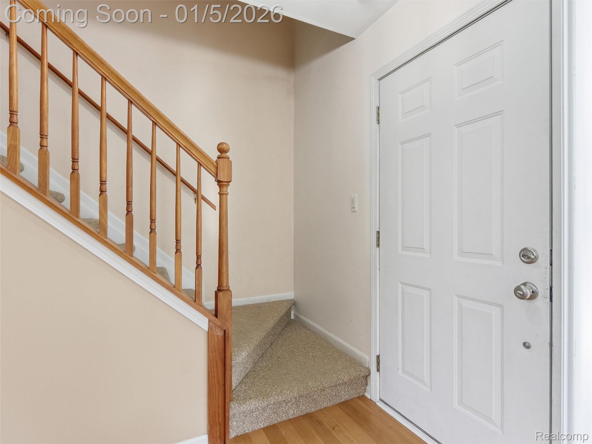 2746 Riverside Drive