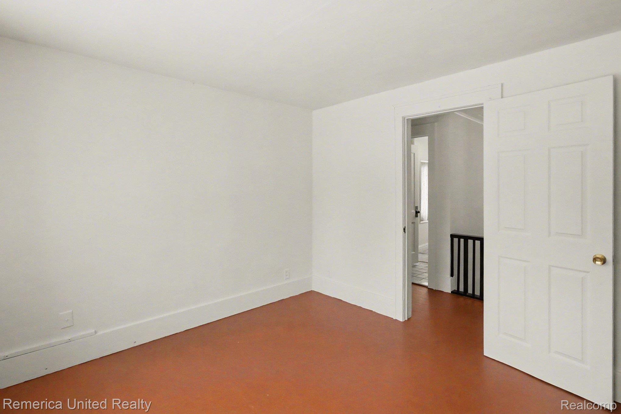 224 S 2nd Street
