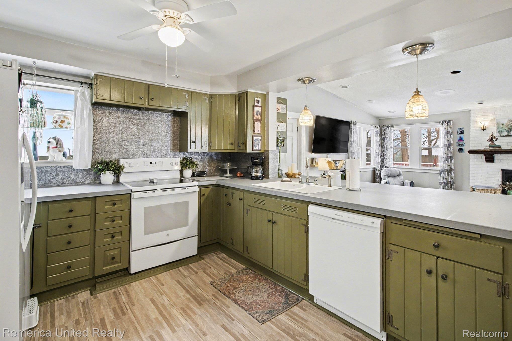 224 S 2nd Street