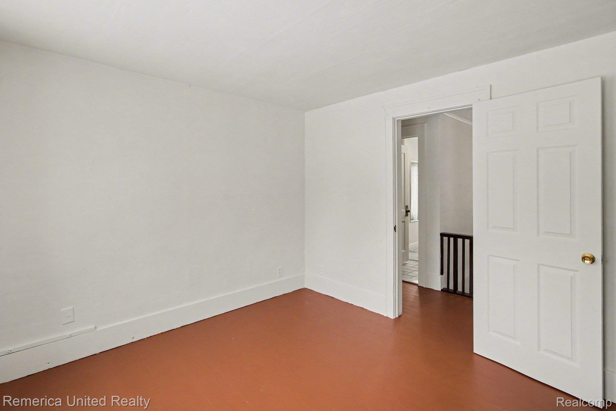 224 S 2nd Street