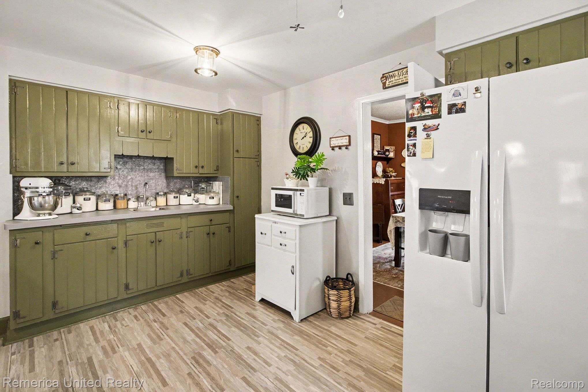 224 S 2nd Street