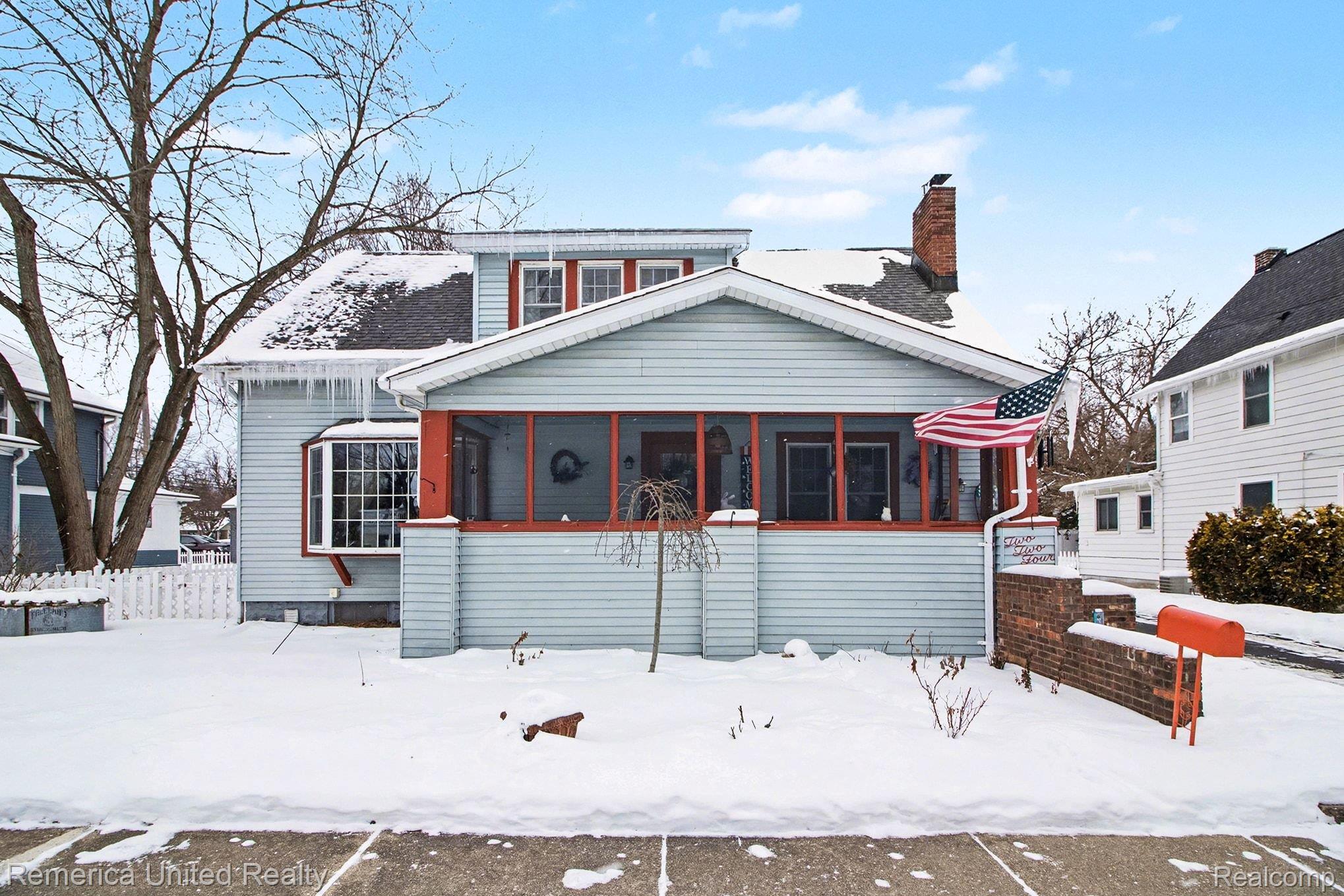 224 S 2nd Street