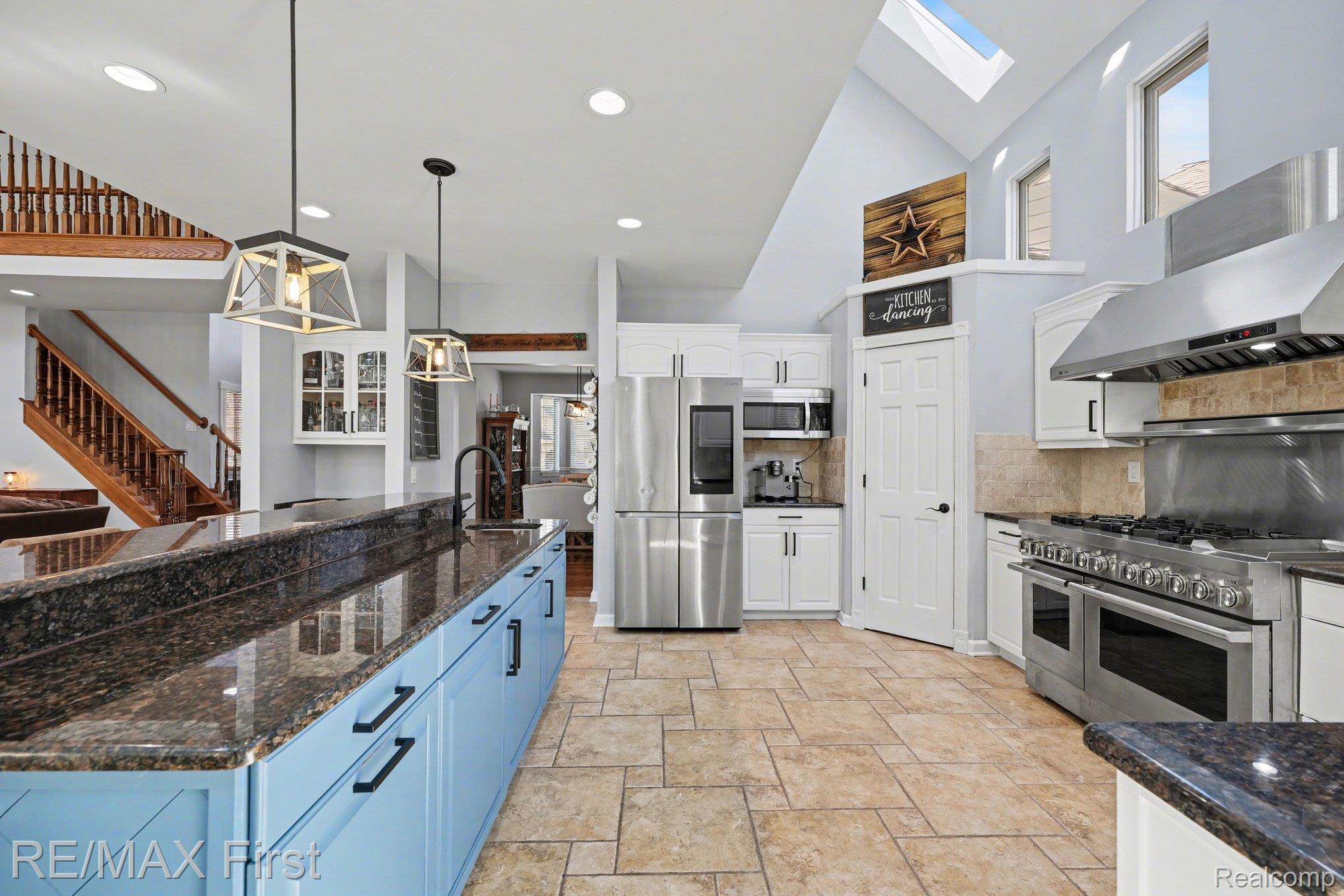 20400 Robinway Drive