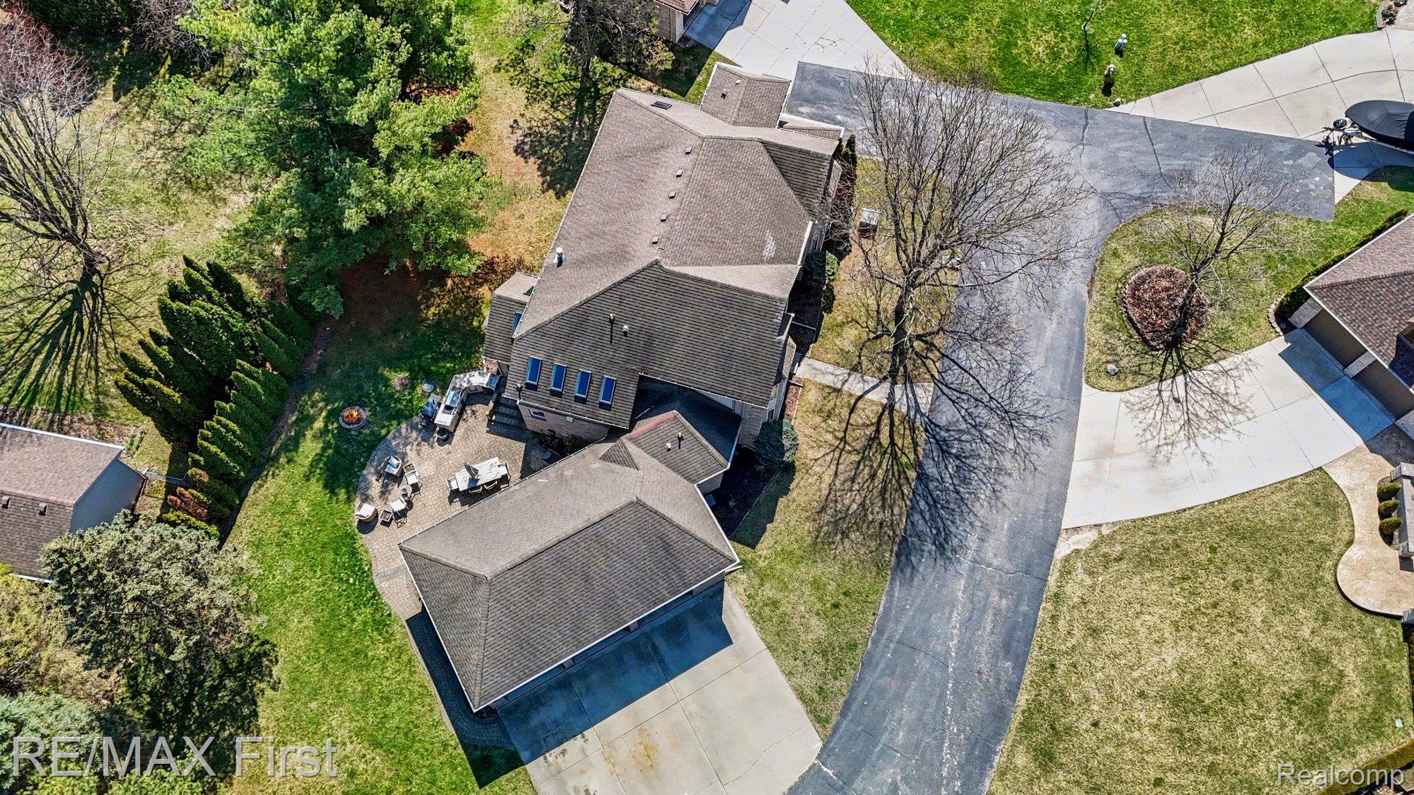 20400 Robinway Drive