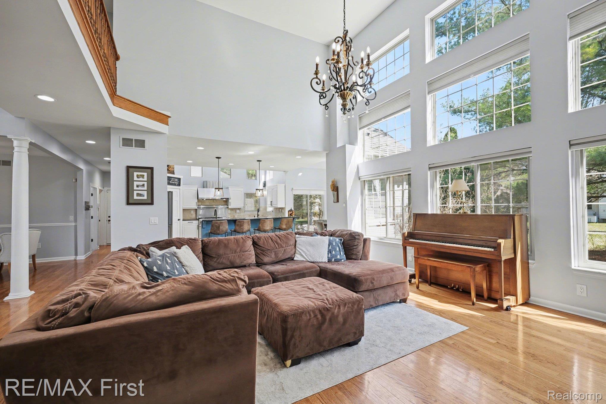 20400 Robinway Drive