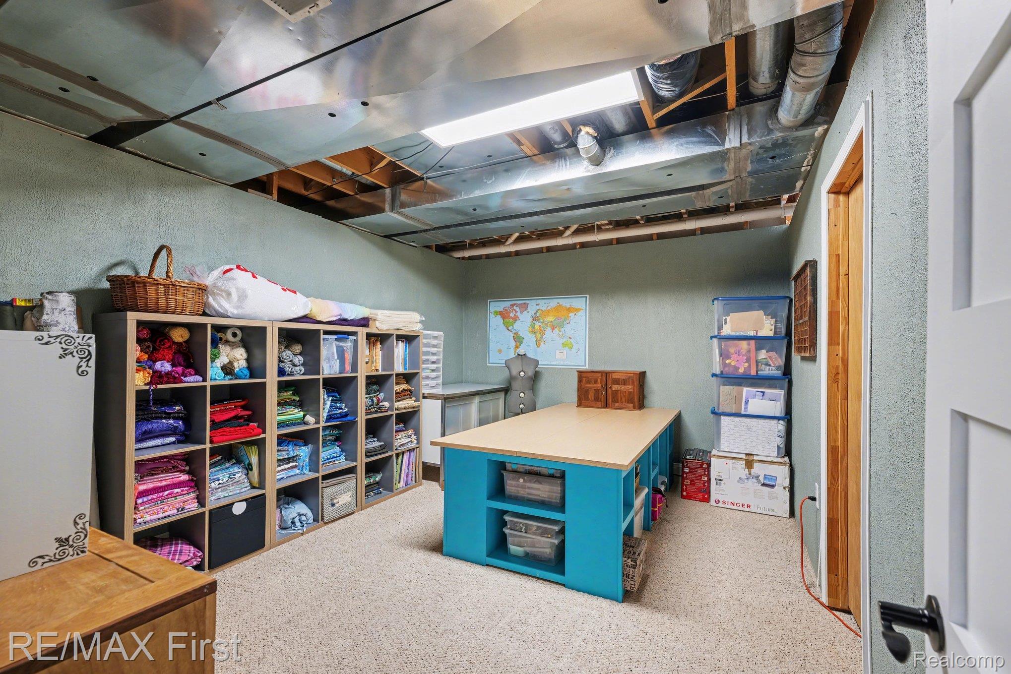 20400 Robinway Drive