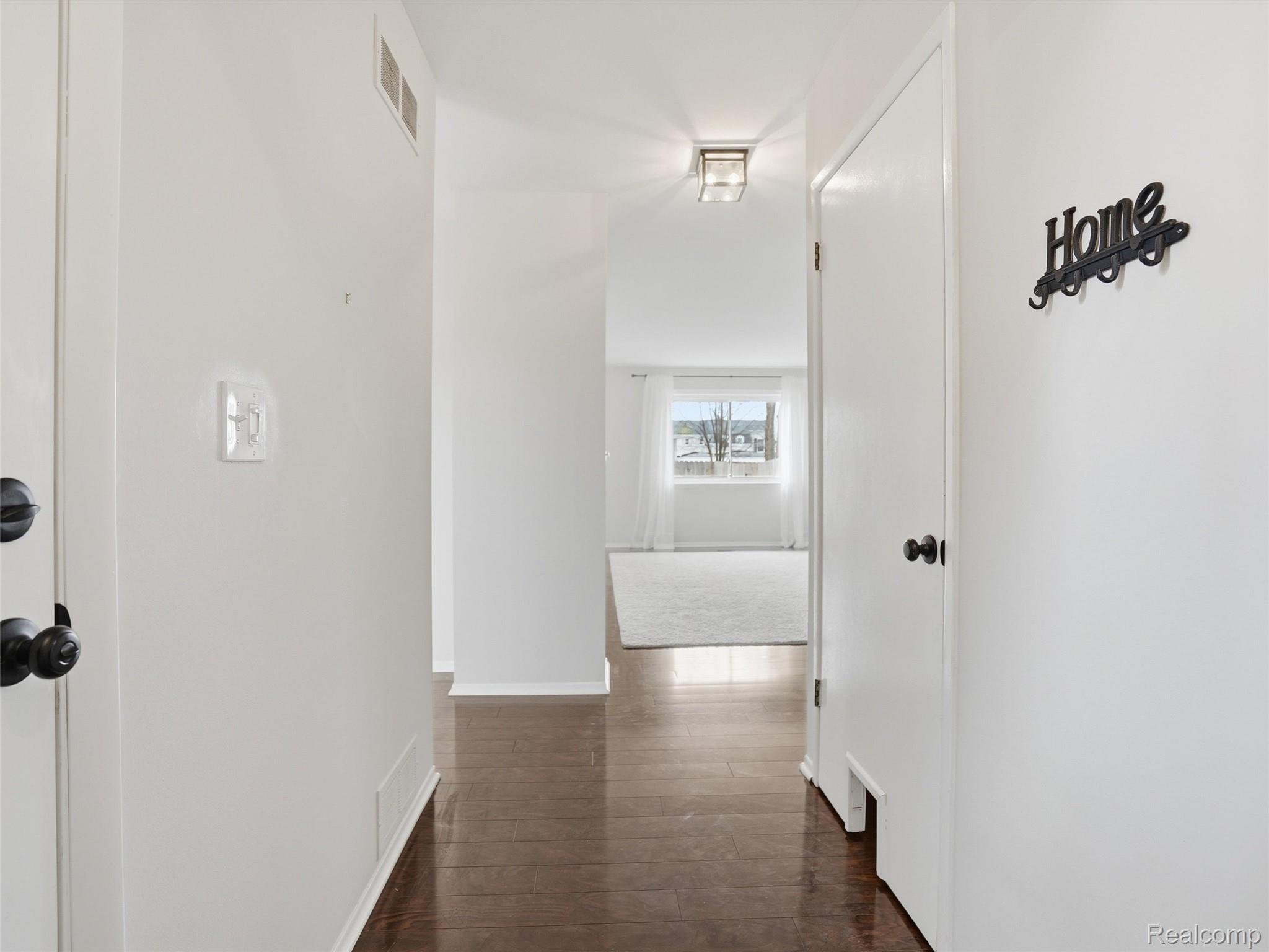 115 Manor Way