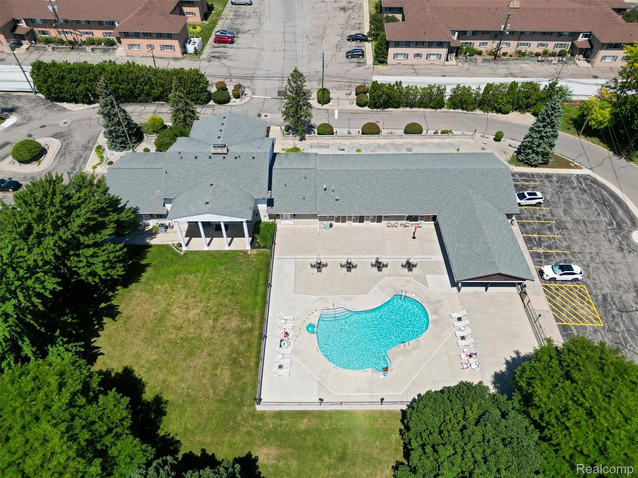 115 Manor Way