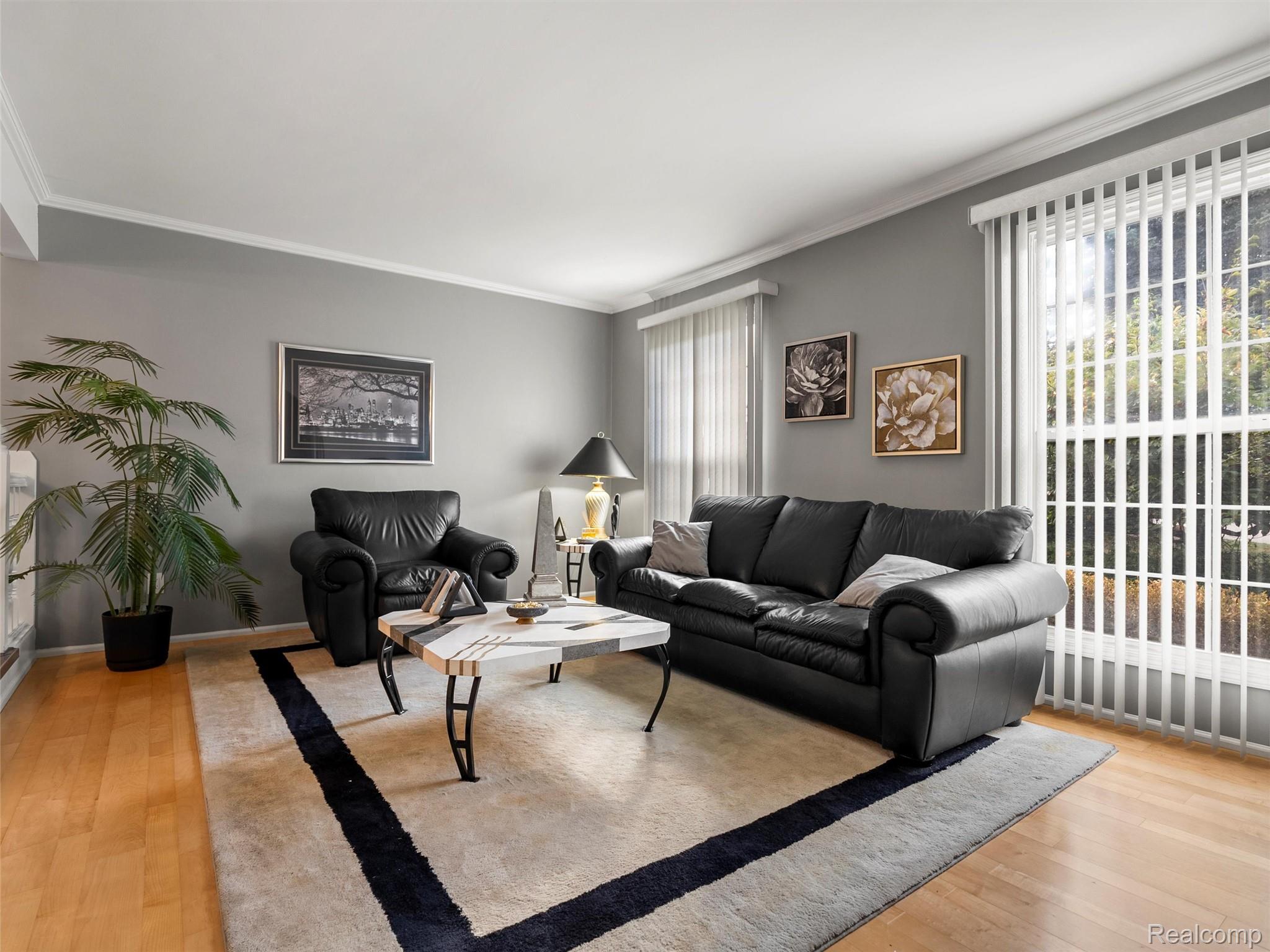 42881 Inverness Court
