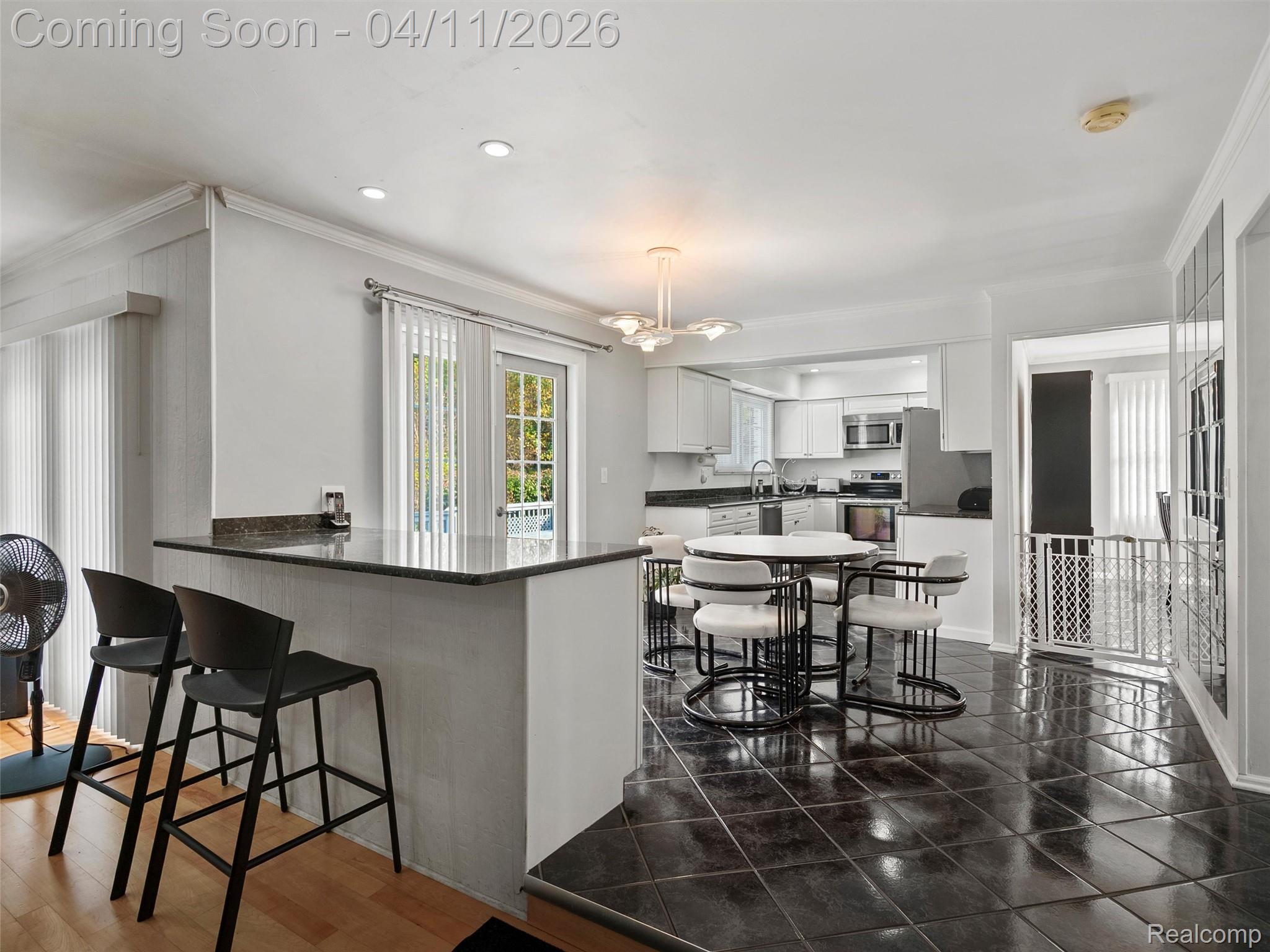 42881 Inverness Court