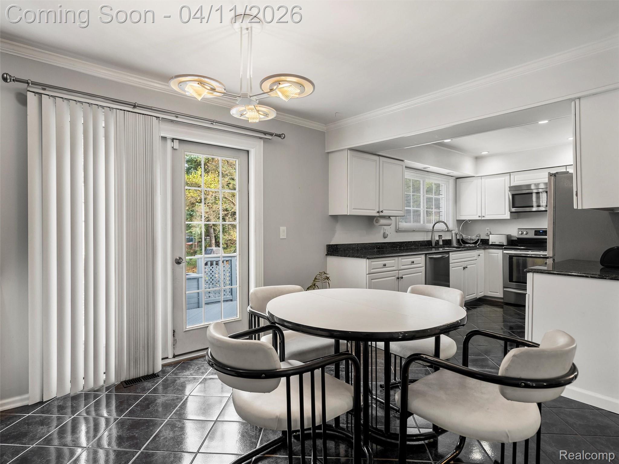 42881 Inverness Court