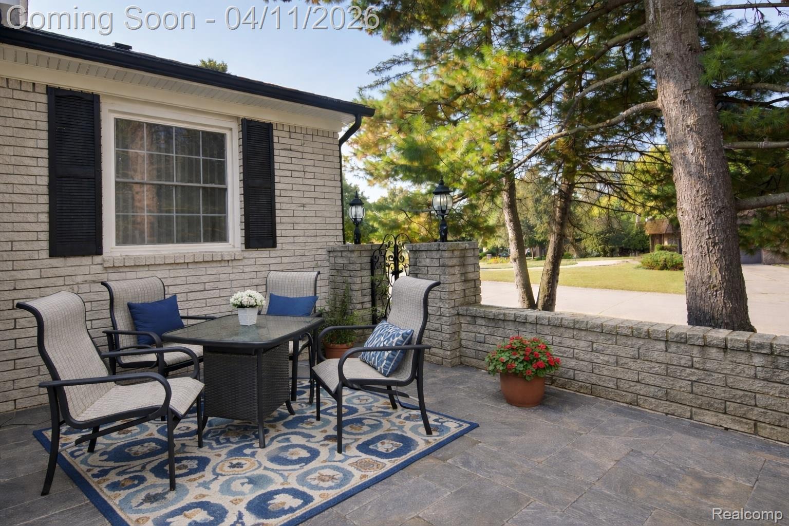 42881 Inverness Court