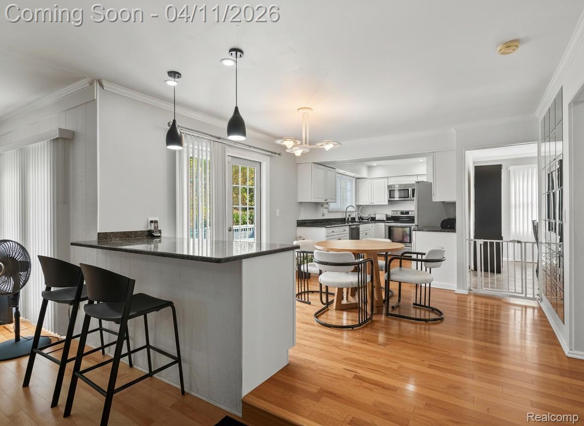 42881 Inverness Court