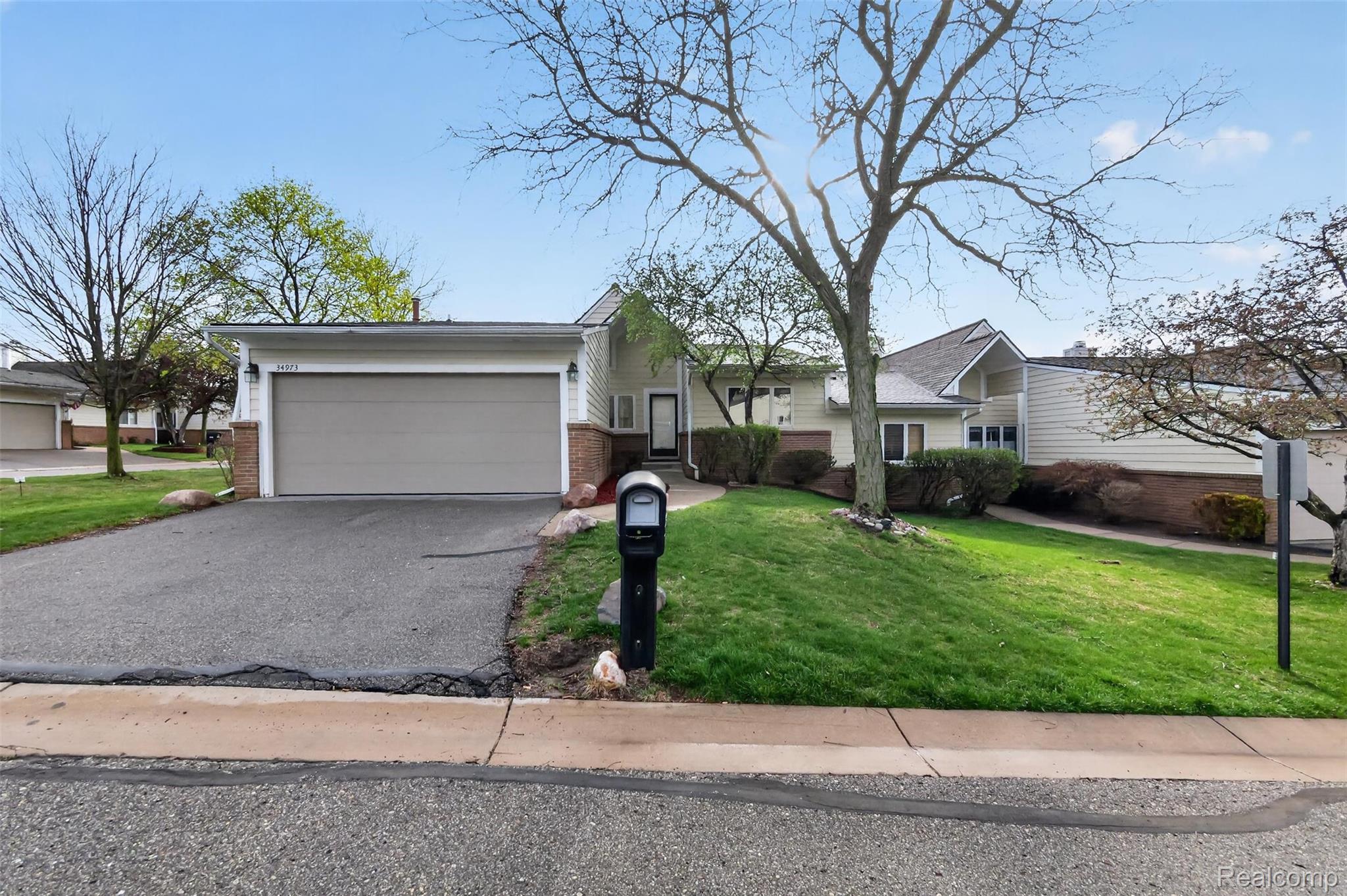34973 Meadow Lane