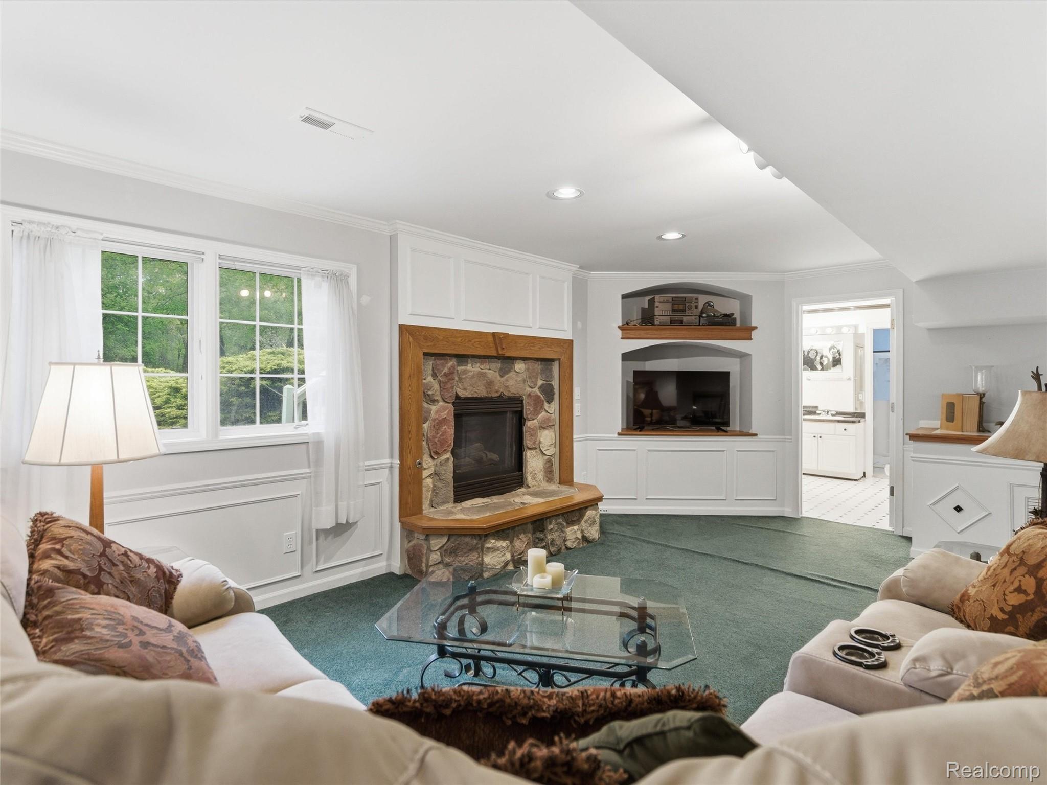 3368 Mill Lake Road