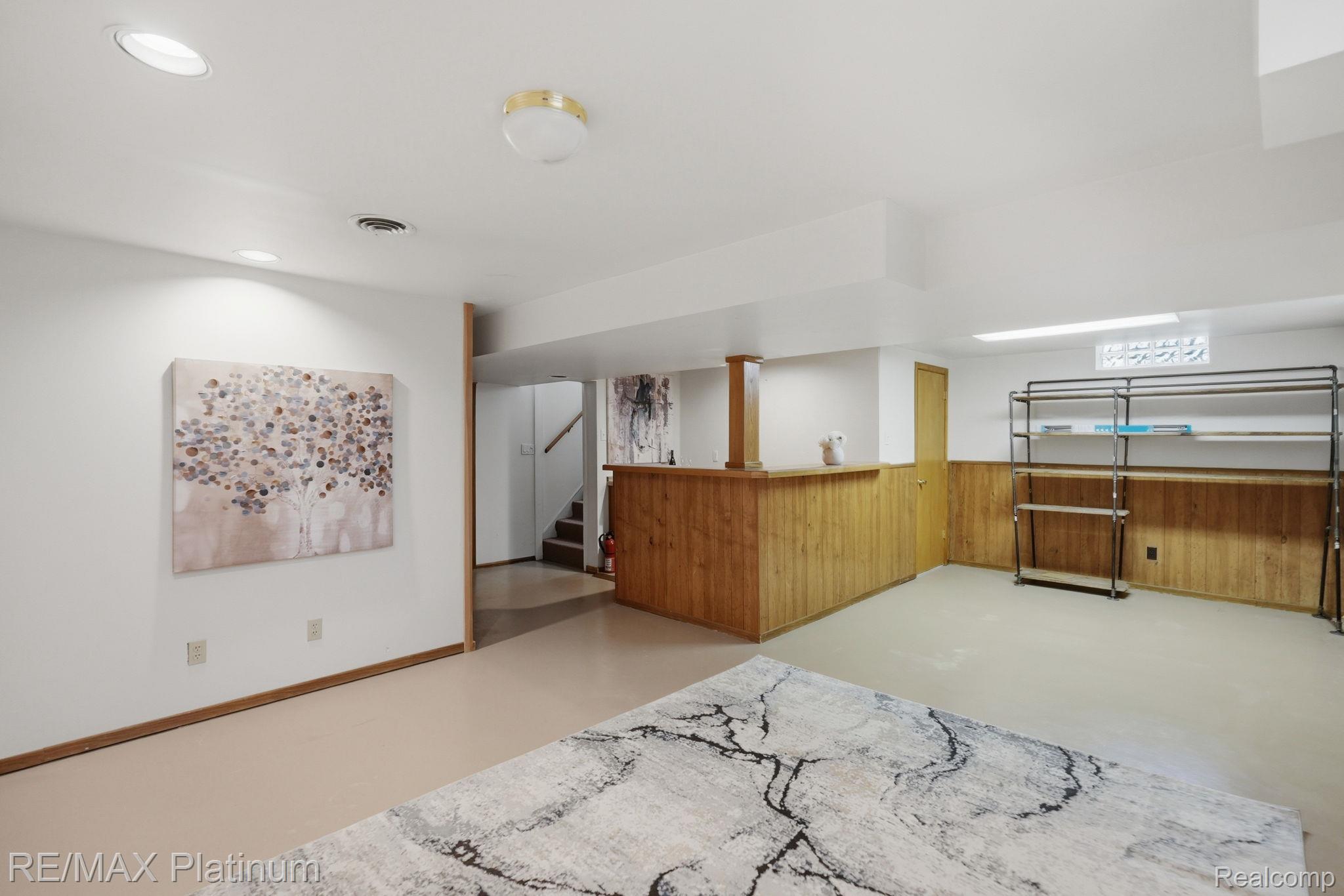 1546 S Milford Road