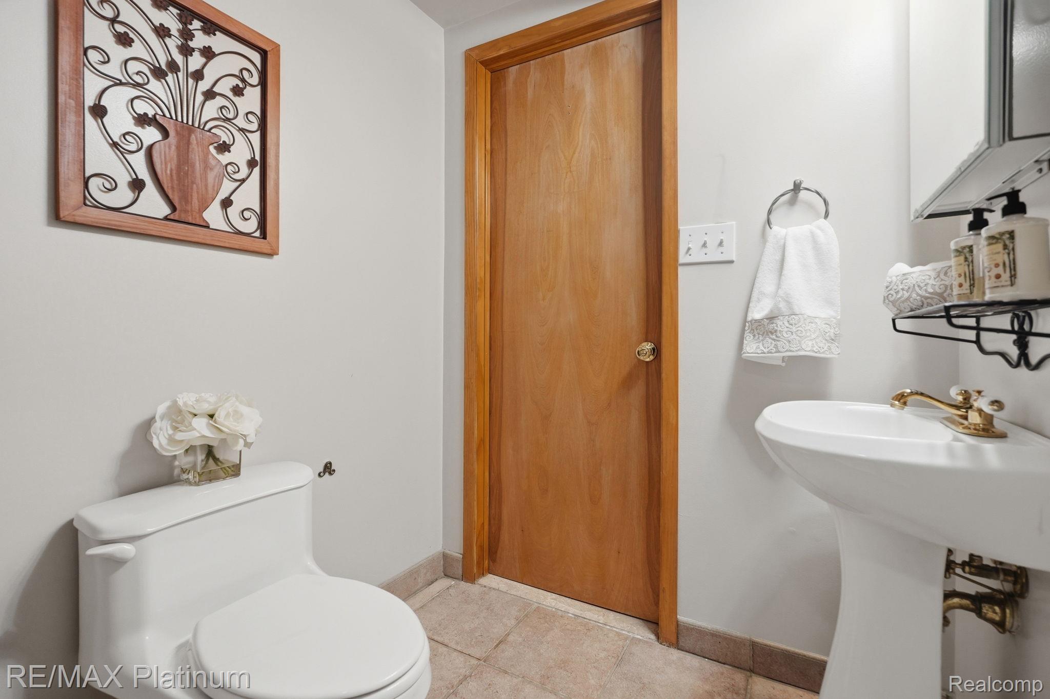 1546 S Milford Road