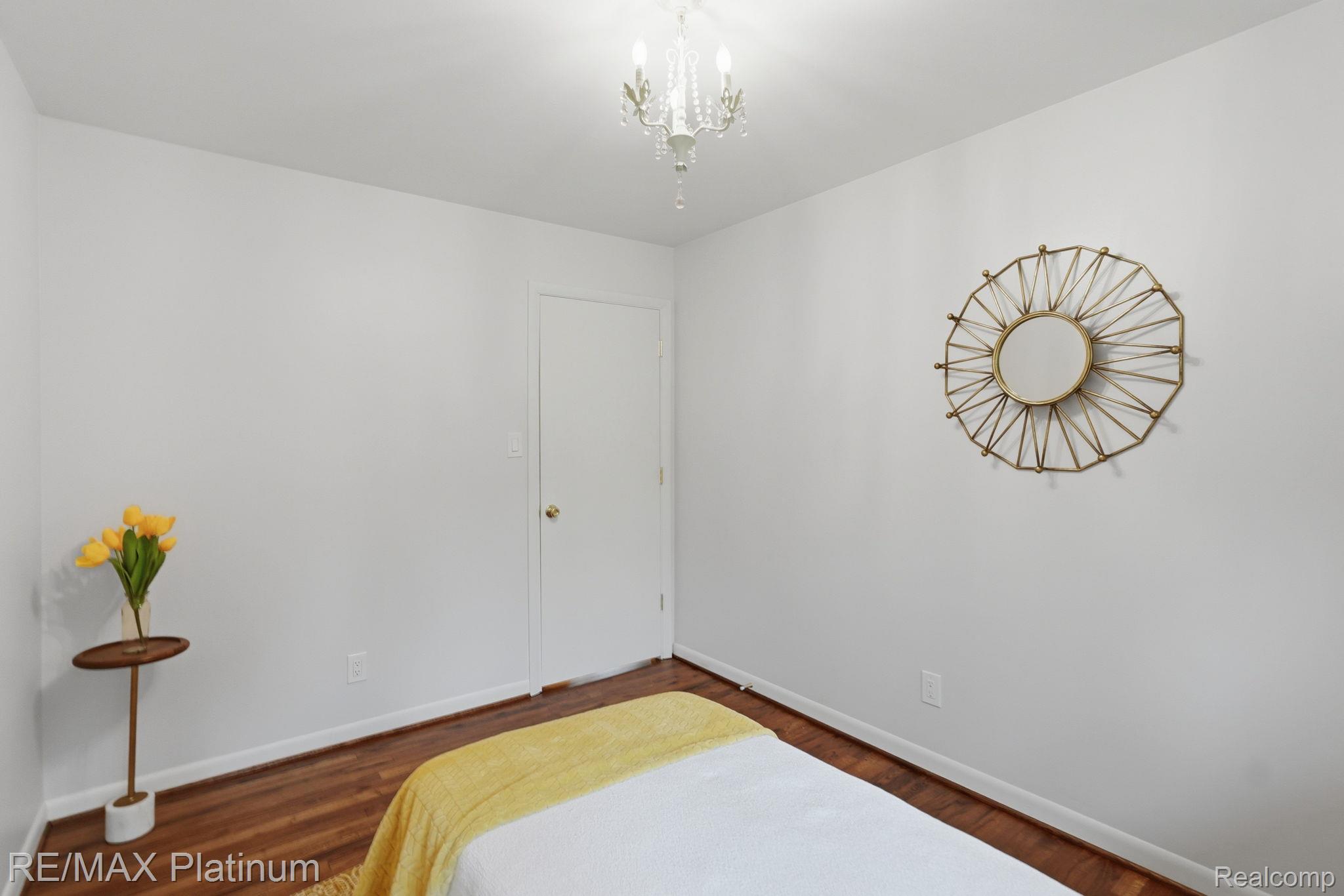 1546 S Milford Road