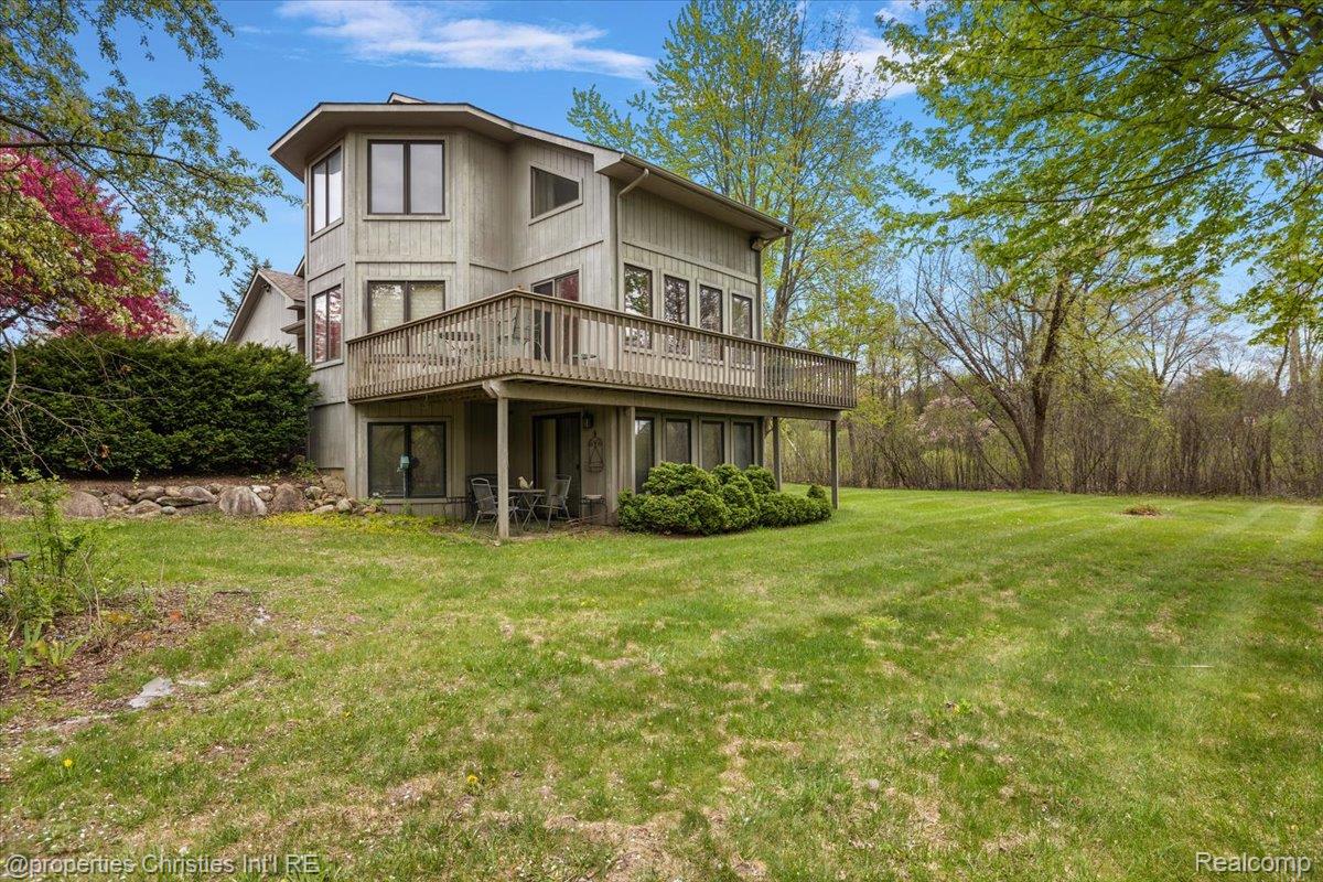 6175 Tripp Road