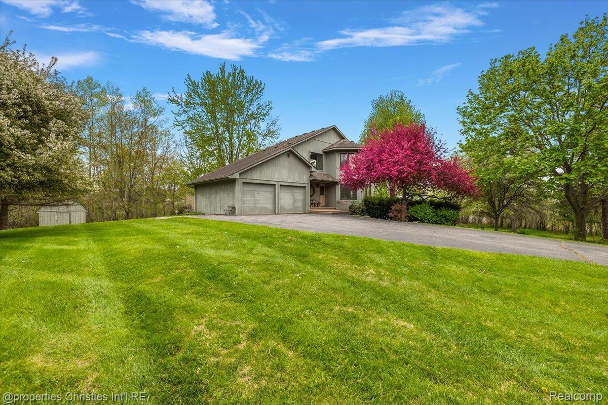 6175 Tripp Road