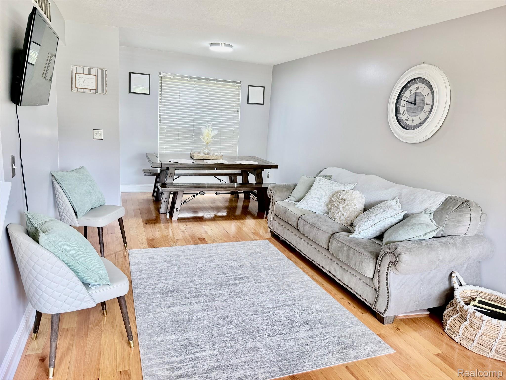 30680 Nelson Circle