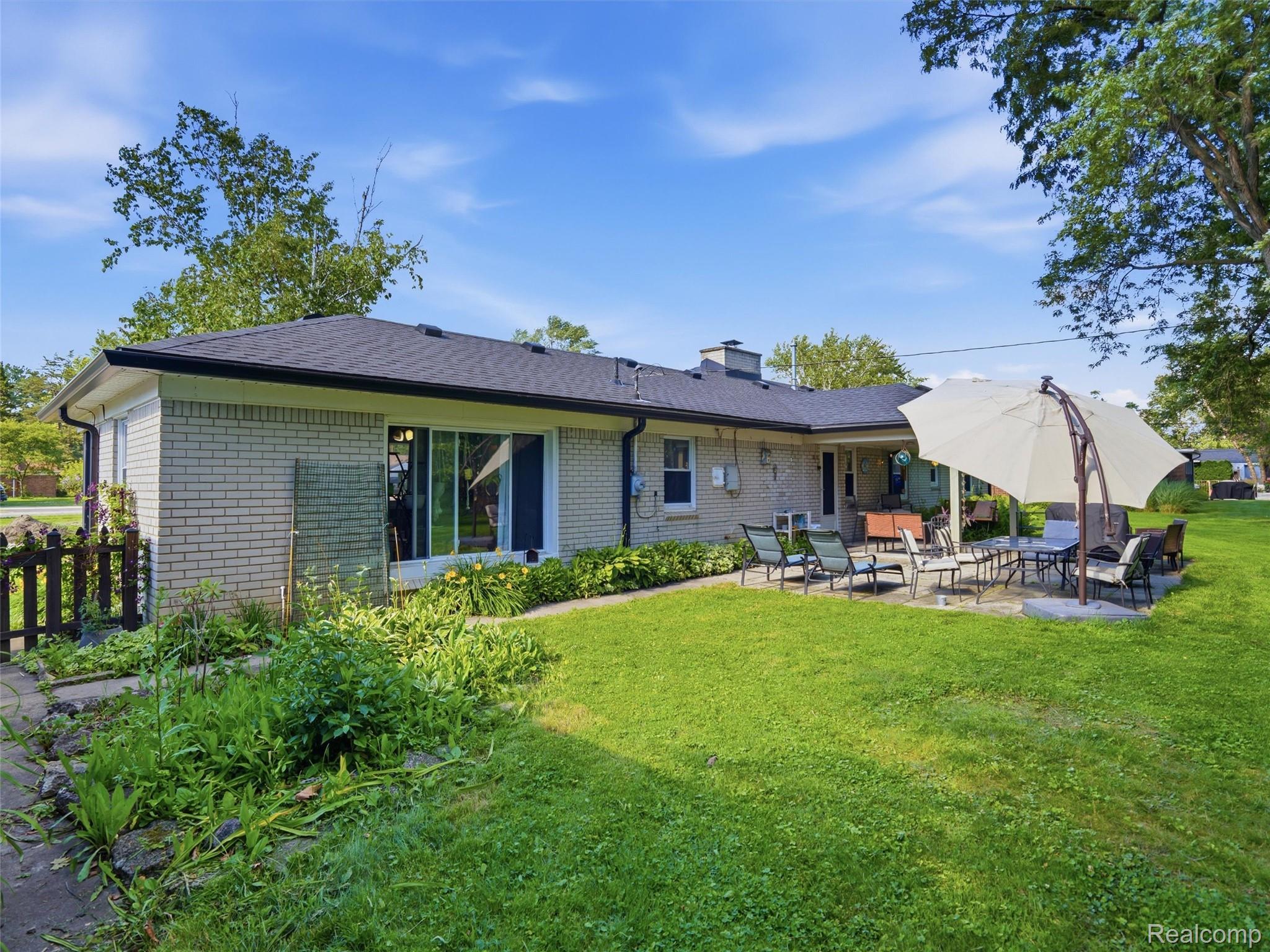 16175 W 13 Mile Road