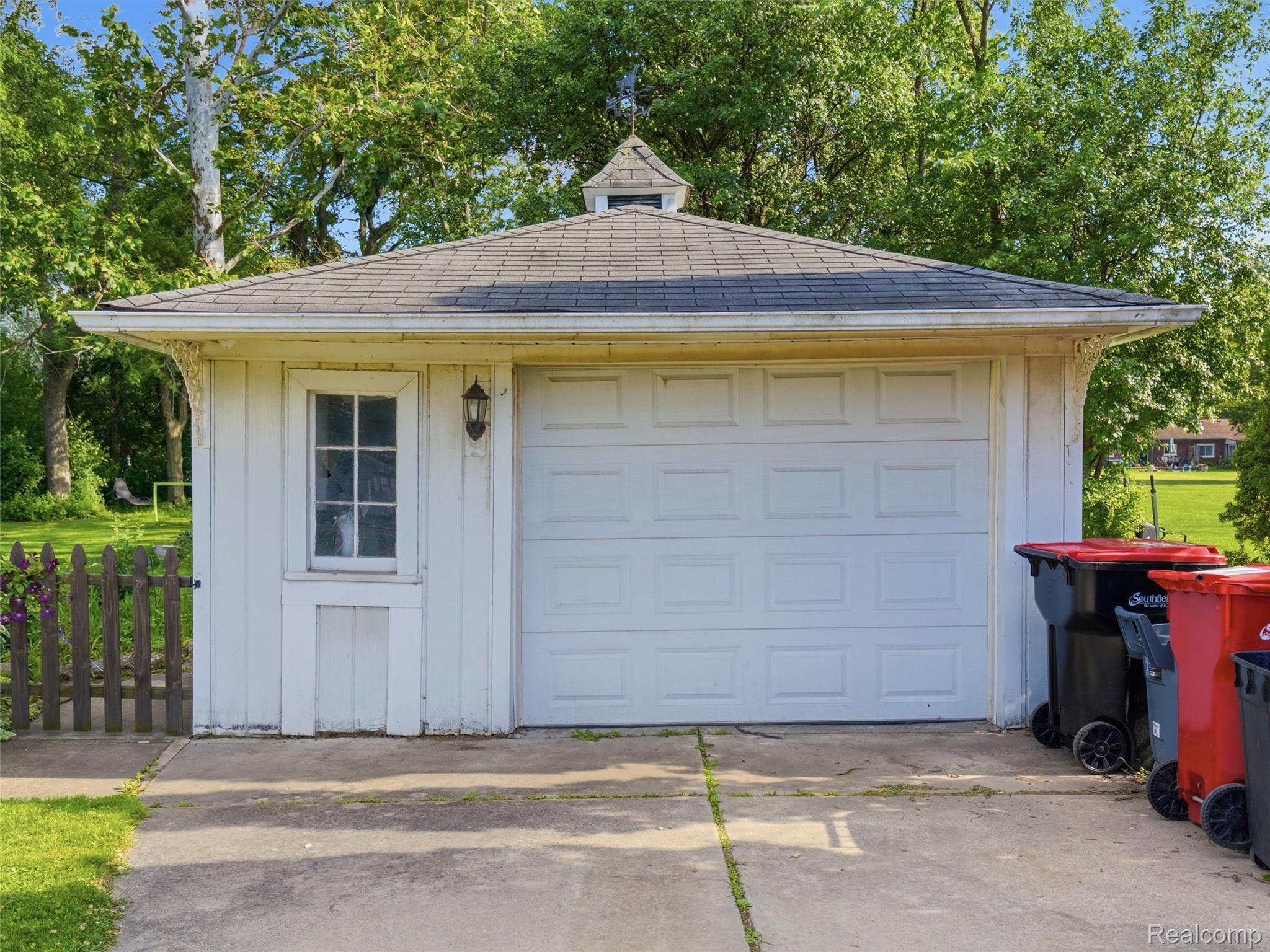 16175 W 13 Mile Road