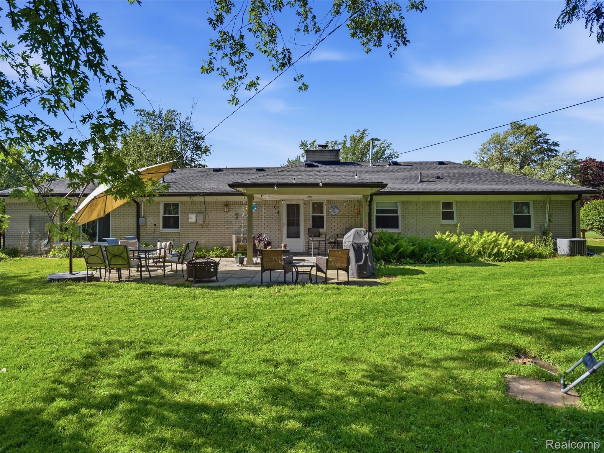 16175 W 13 Mile Road