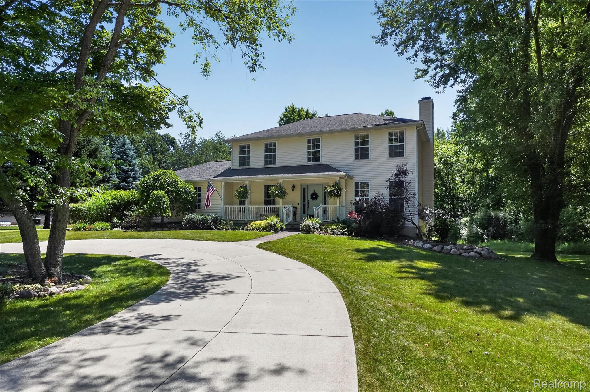 7071 W Grand River Road
