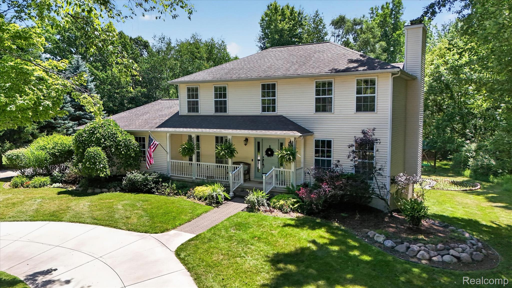 7071 W Grand River Road