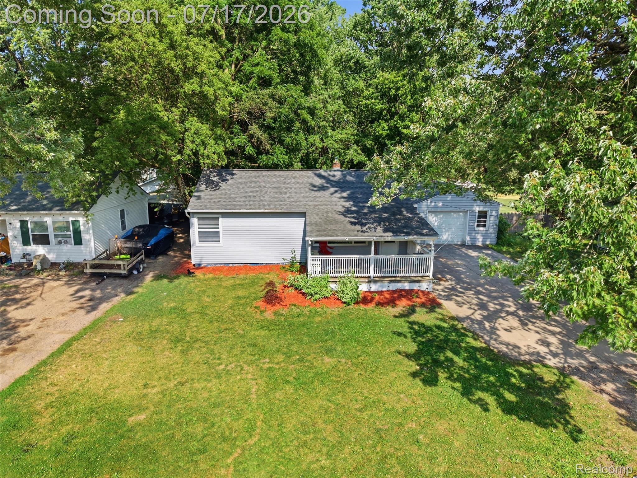 3328 Mills Acres Street