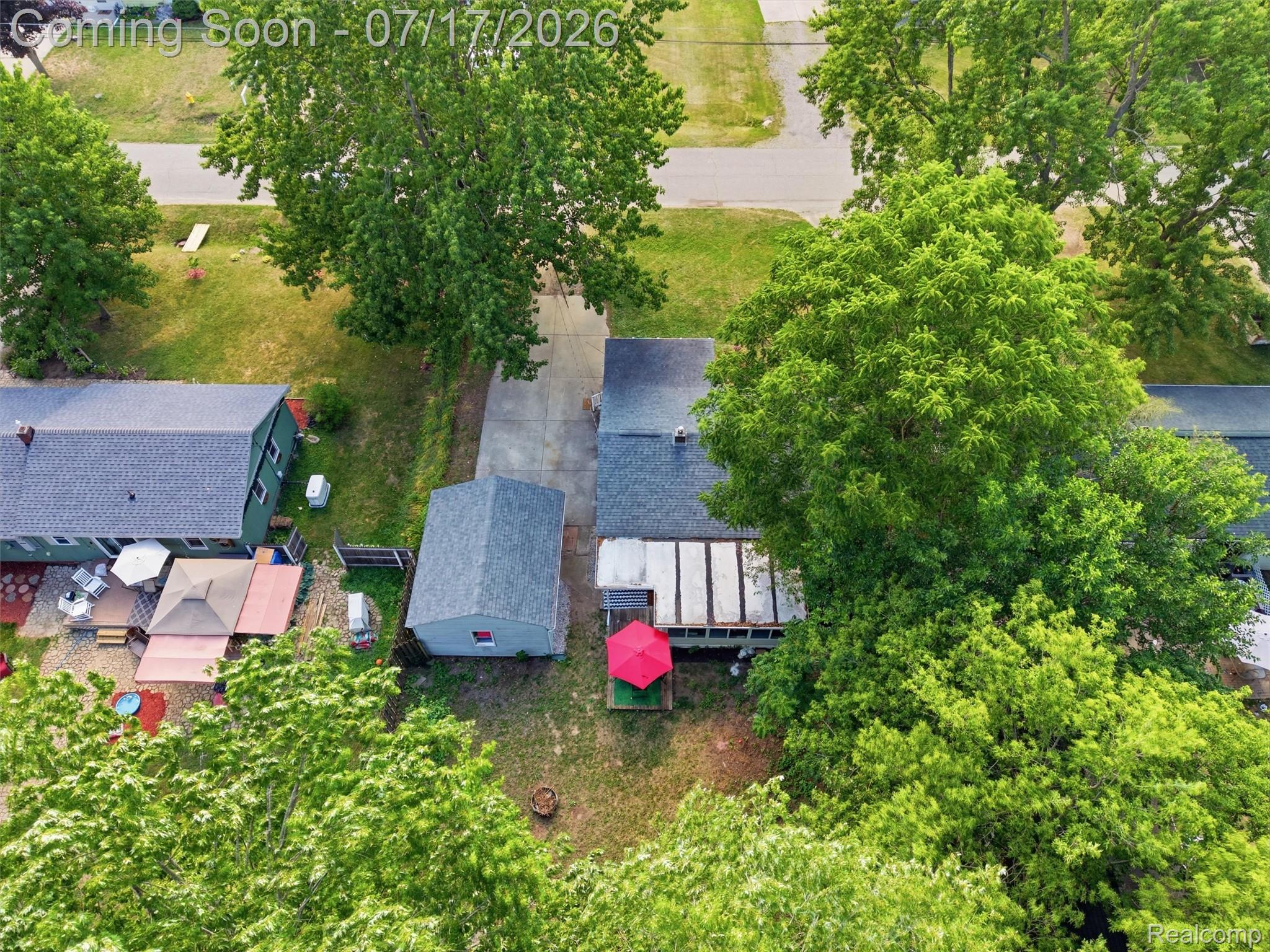 3328 Mills Acres Street