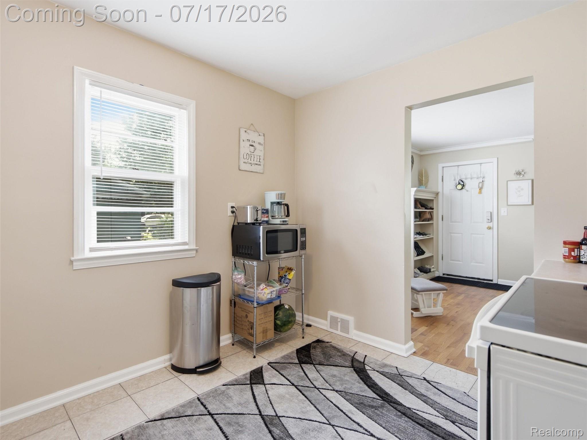 3328 Mills Acres Street