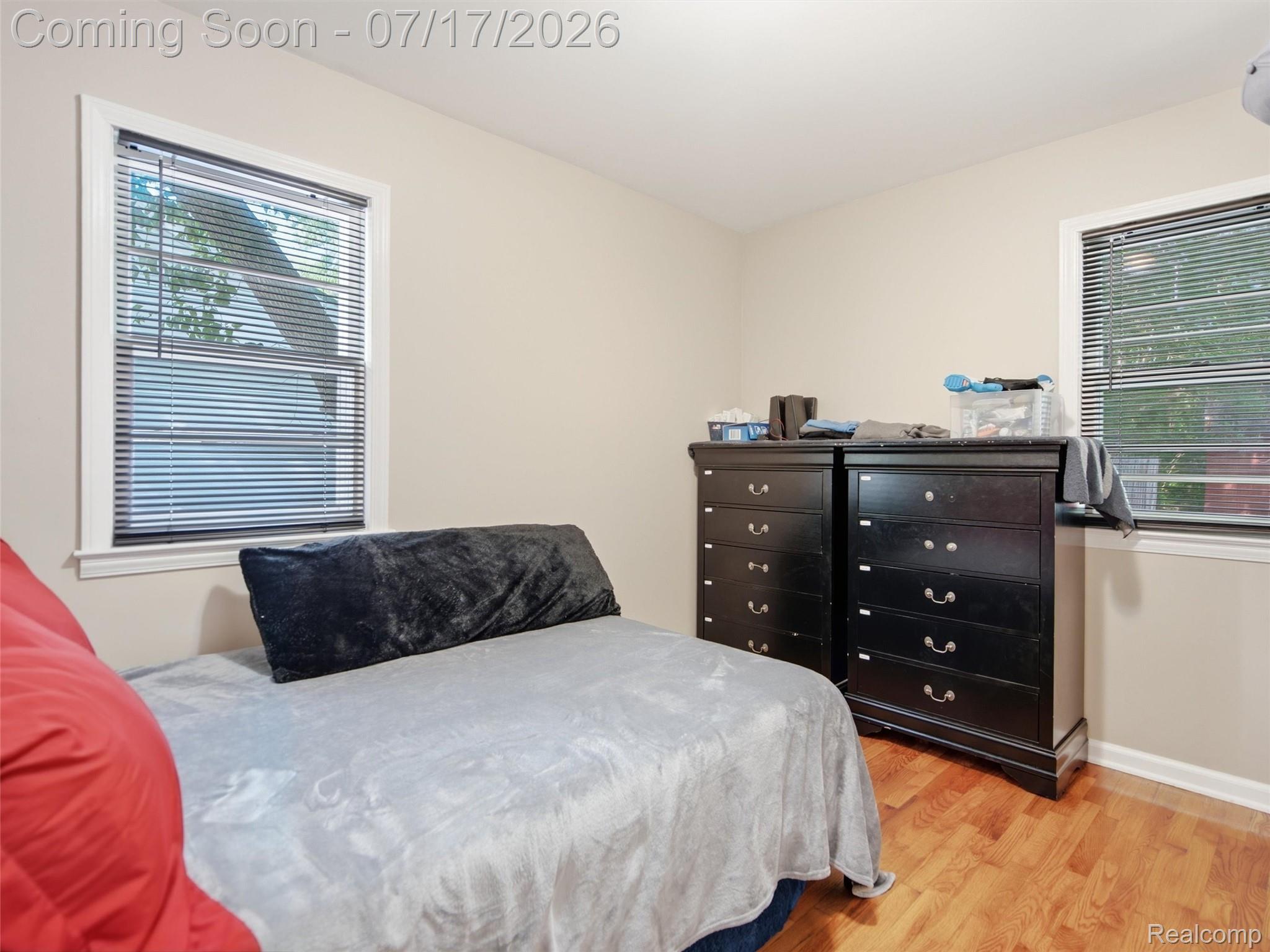 3328 Mills Acres Street