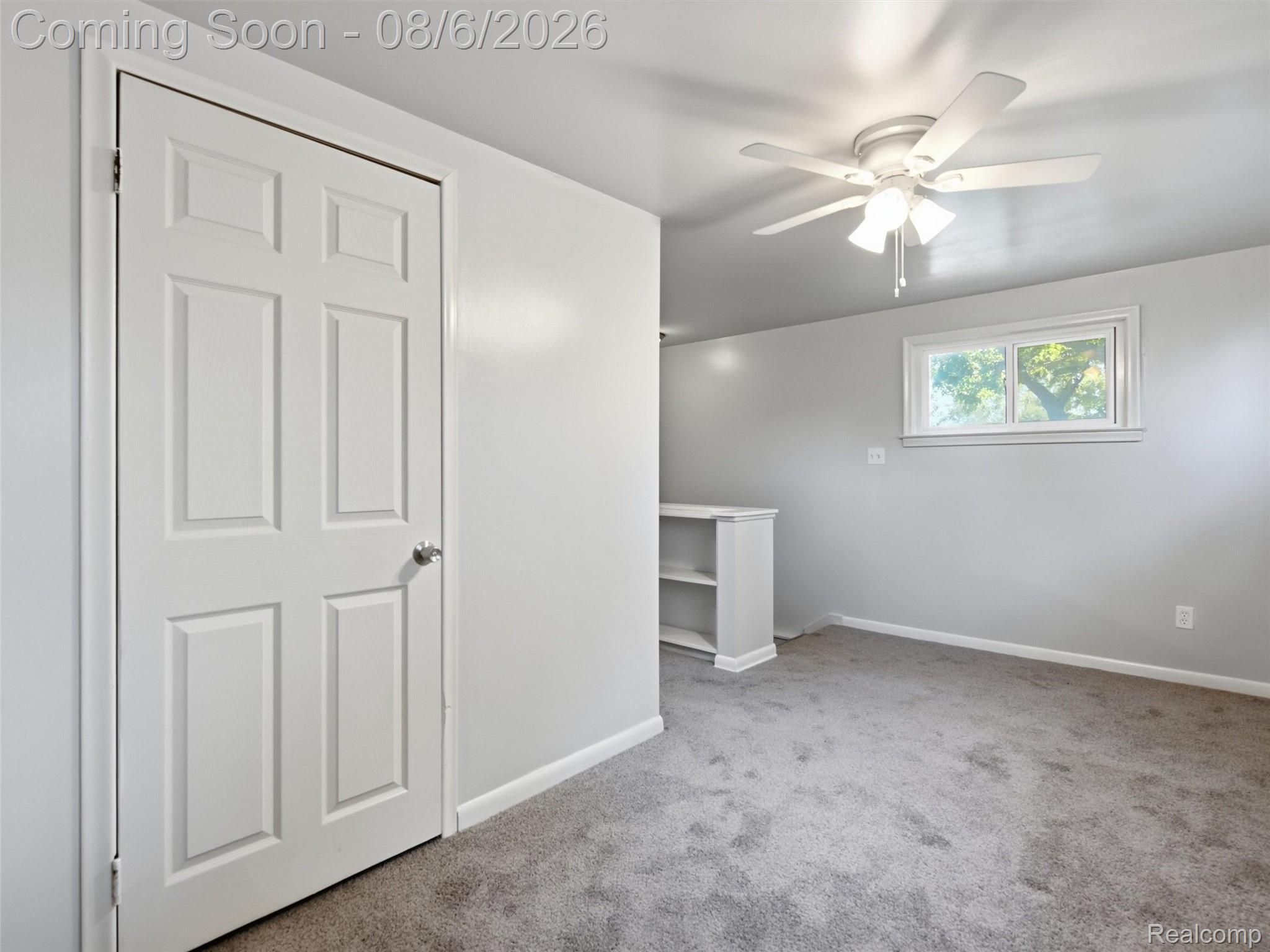 1063 Mayflower Avenue
