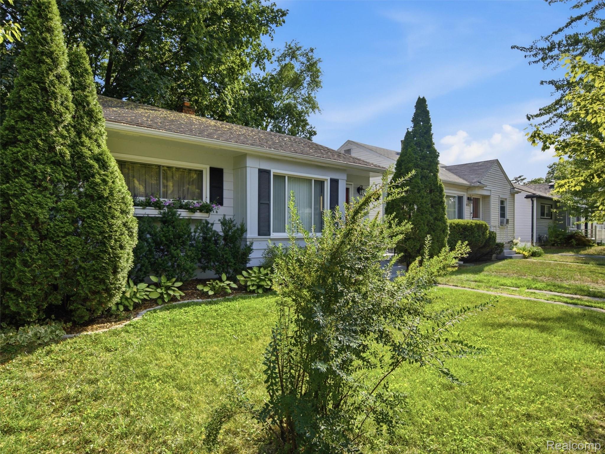 602 Dewey Street