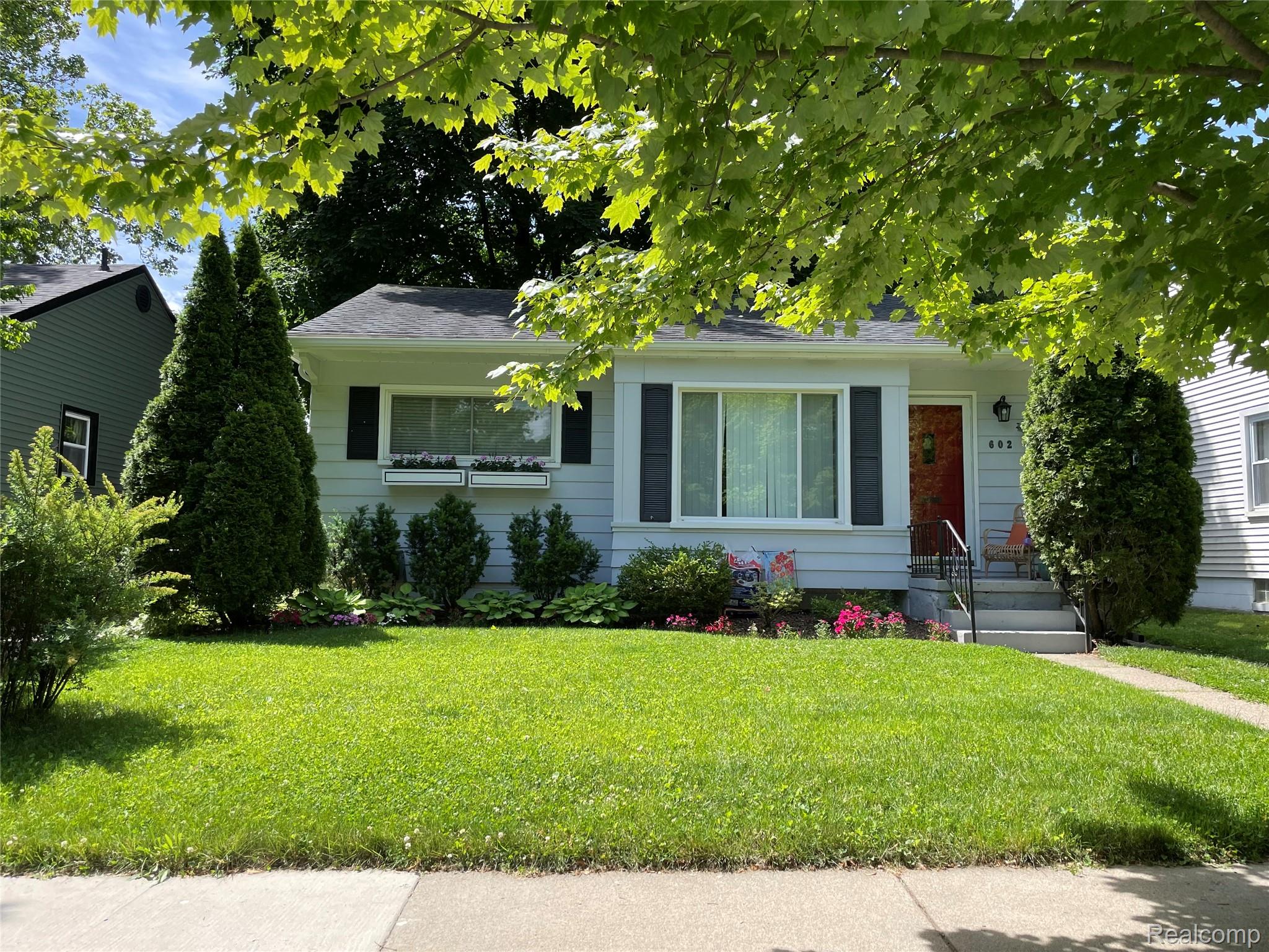 602 Dewey Street