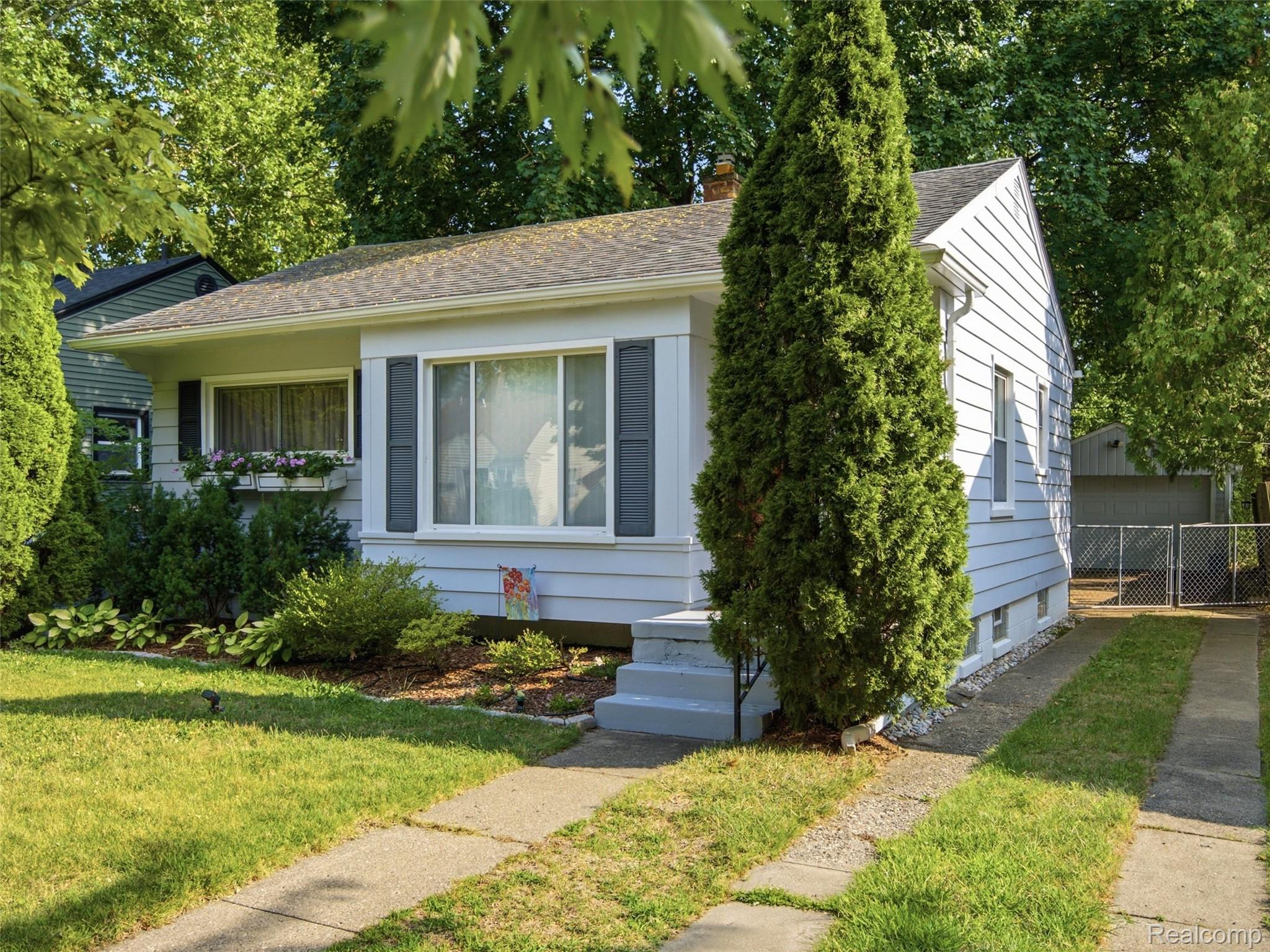 602 Dewey Street