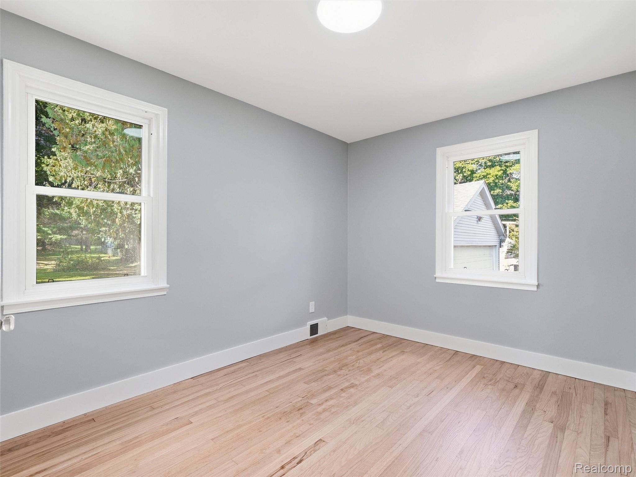 1493 Merry Road