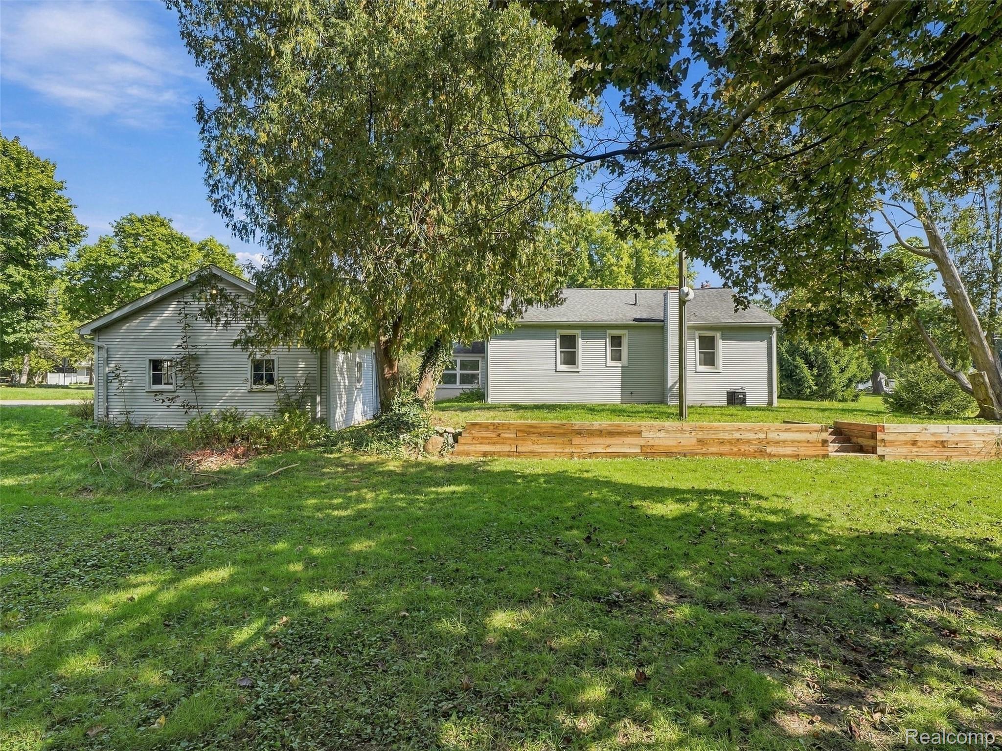 1493 Merry Road