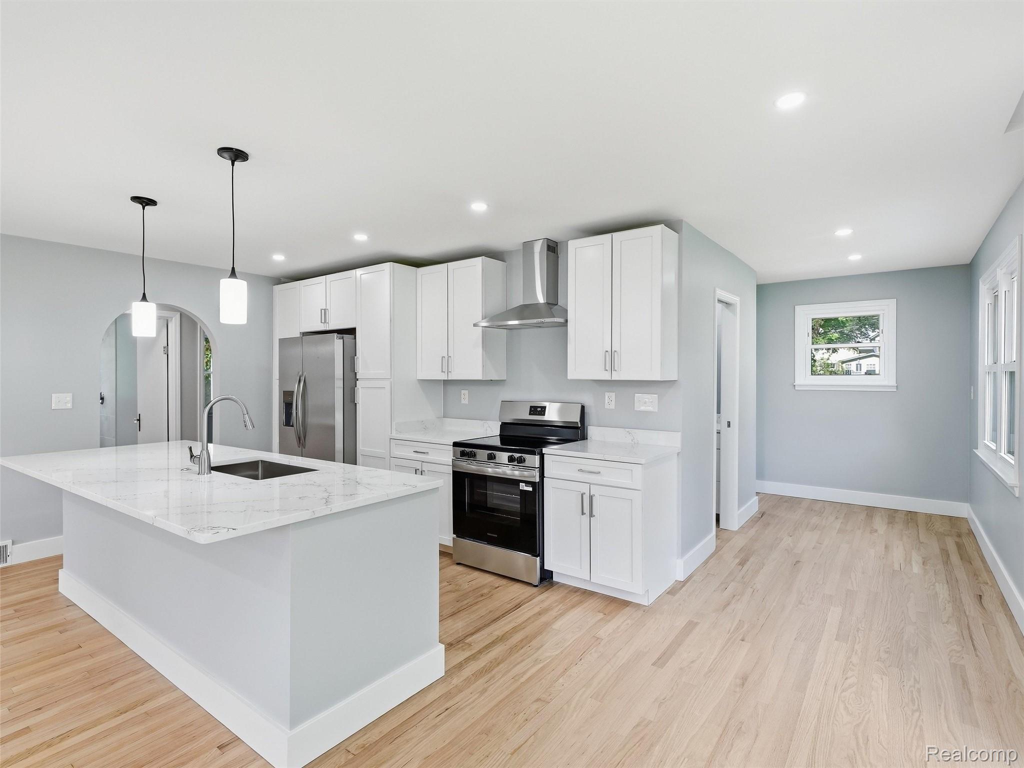 1493 Merry Road