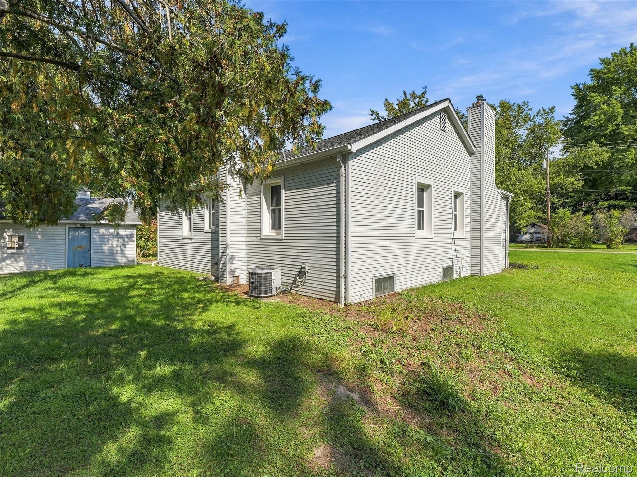 1493 Merry Road