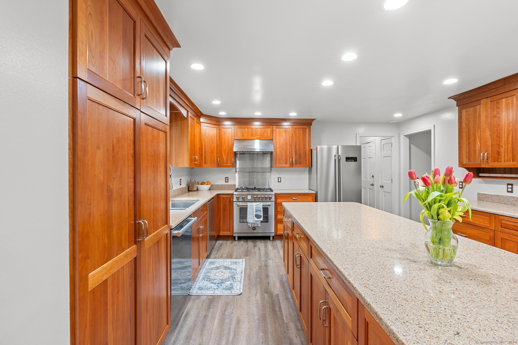 15 Kingsbridge