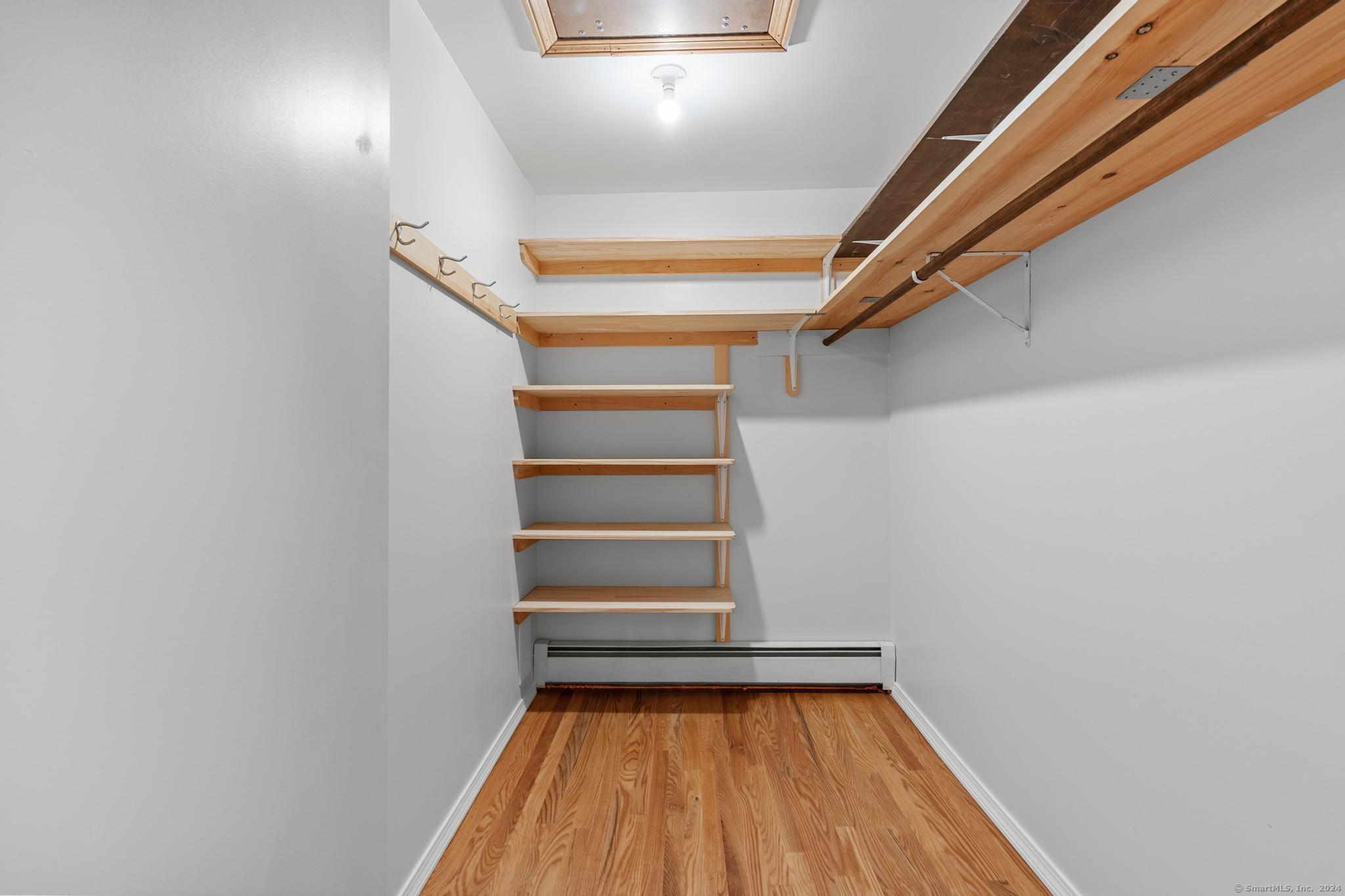 15 Kingsbridge