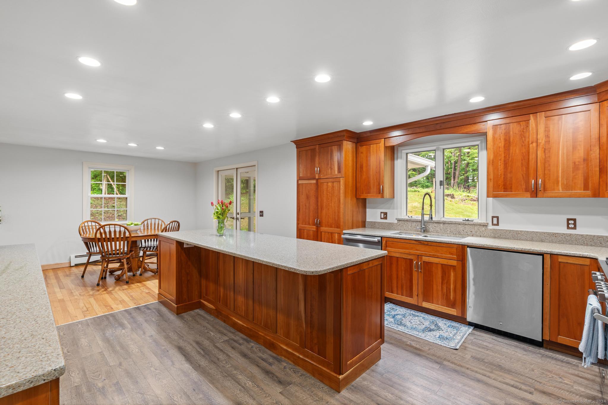 15 Kingsbridge