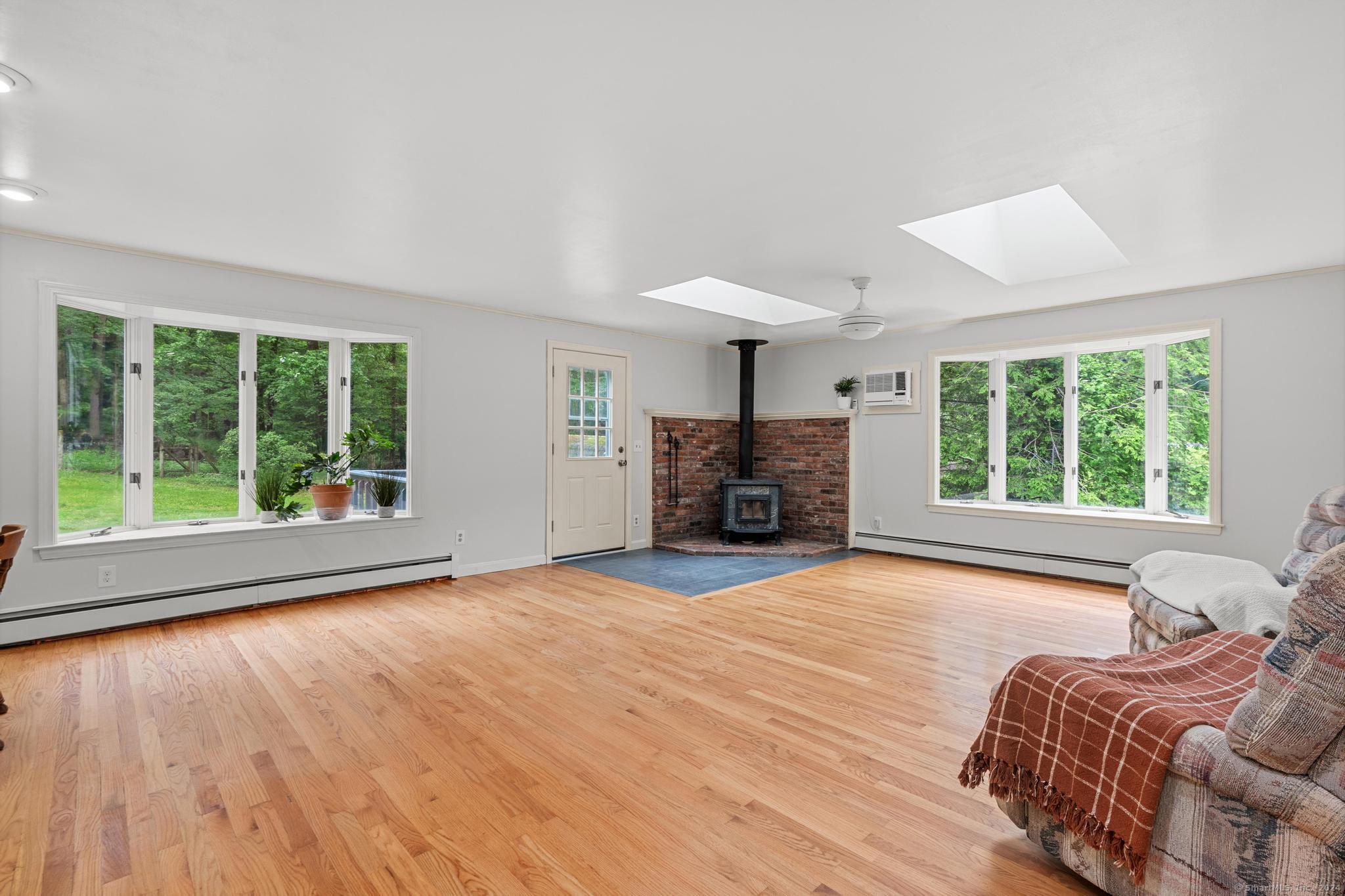 15 Kingsbridge