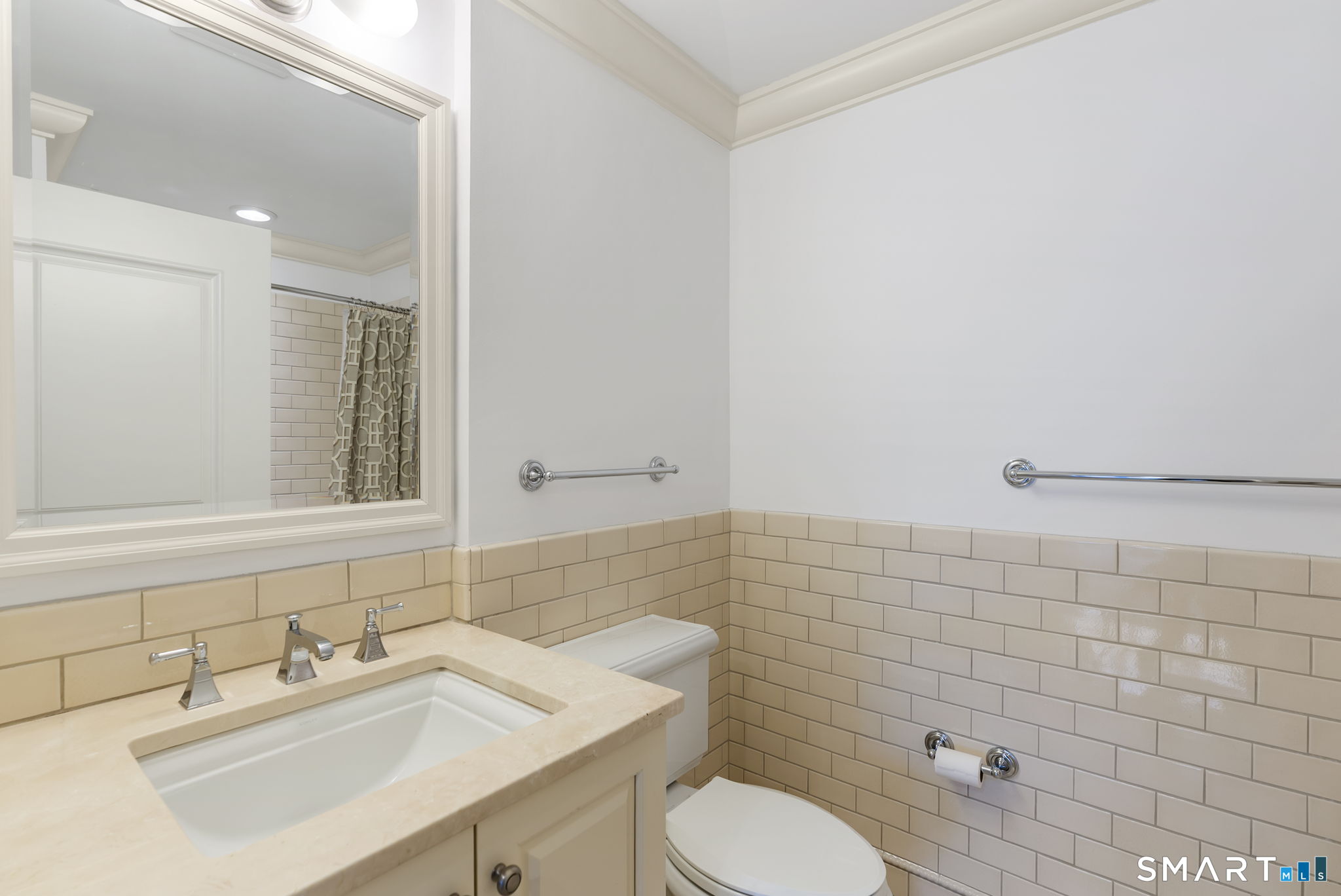 85 Memorial Road APT 313