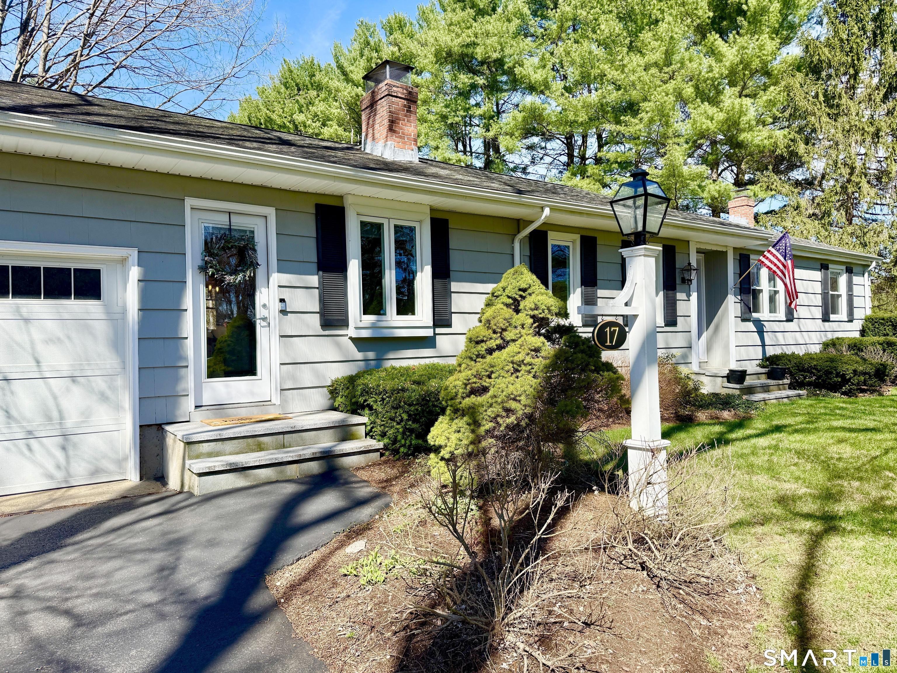17 Sunnybrook Drive