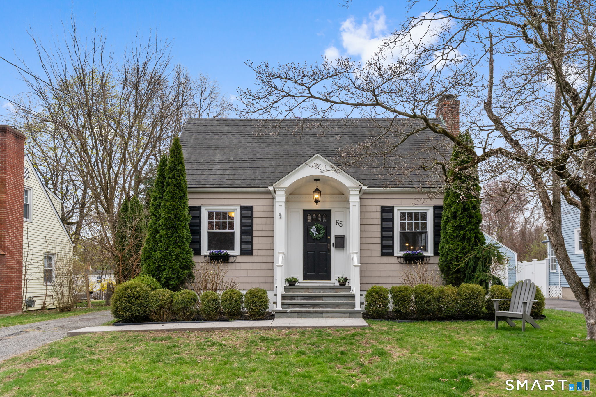 65 Edgemere Avenue
